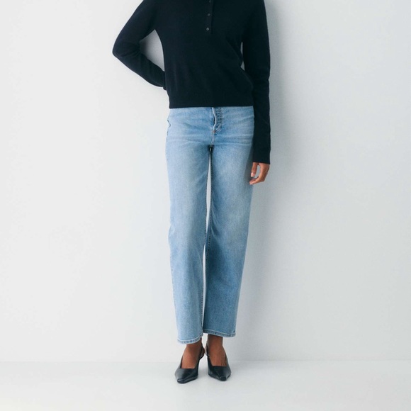 Aritzia Denim Forum The Arlo Hi-Rise Straight Leg Jeans - Picture 2 of 9